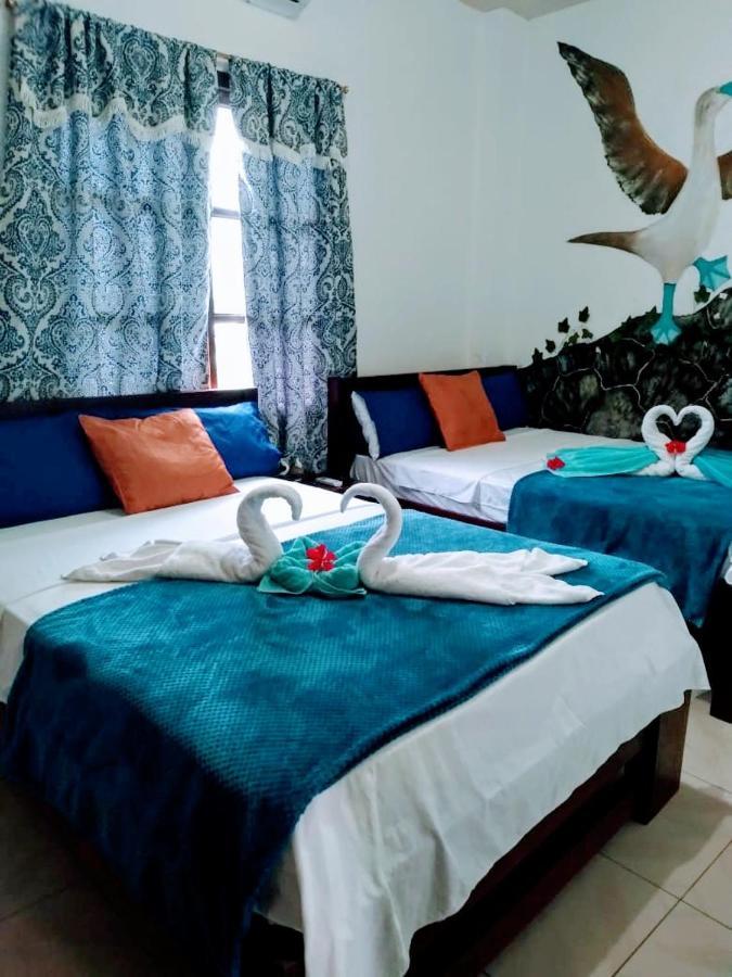 Suite Galarous Island بويرتو أيورا المظهر الخارجي الصورة