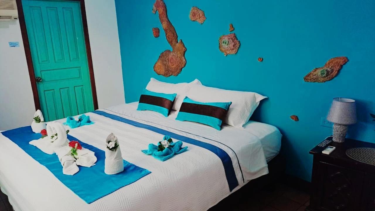 Suite Galarous Island بويرتو أيورا المظهر الخارجي الصورة